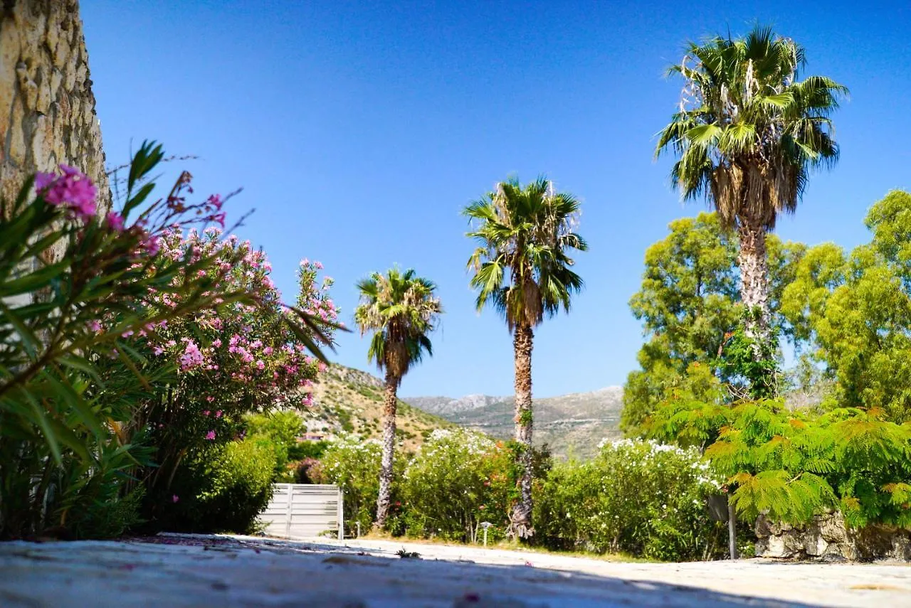 Pacifae Hotel Katelios Grecia